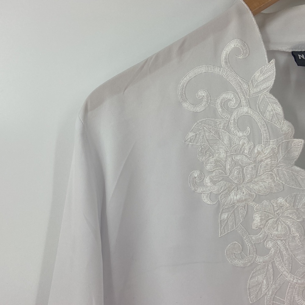 Notations White Button Down Embroidered Detail Bl… - image 5